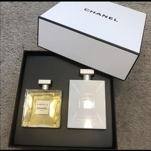 gabrielle chanel set